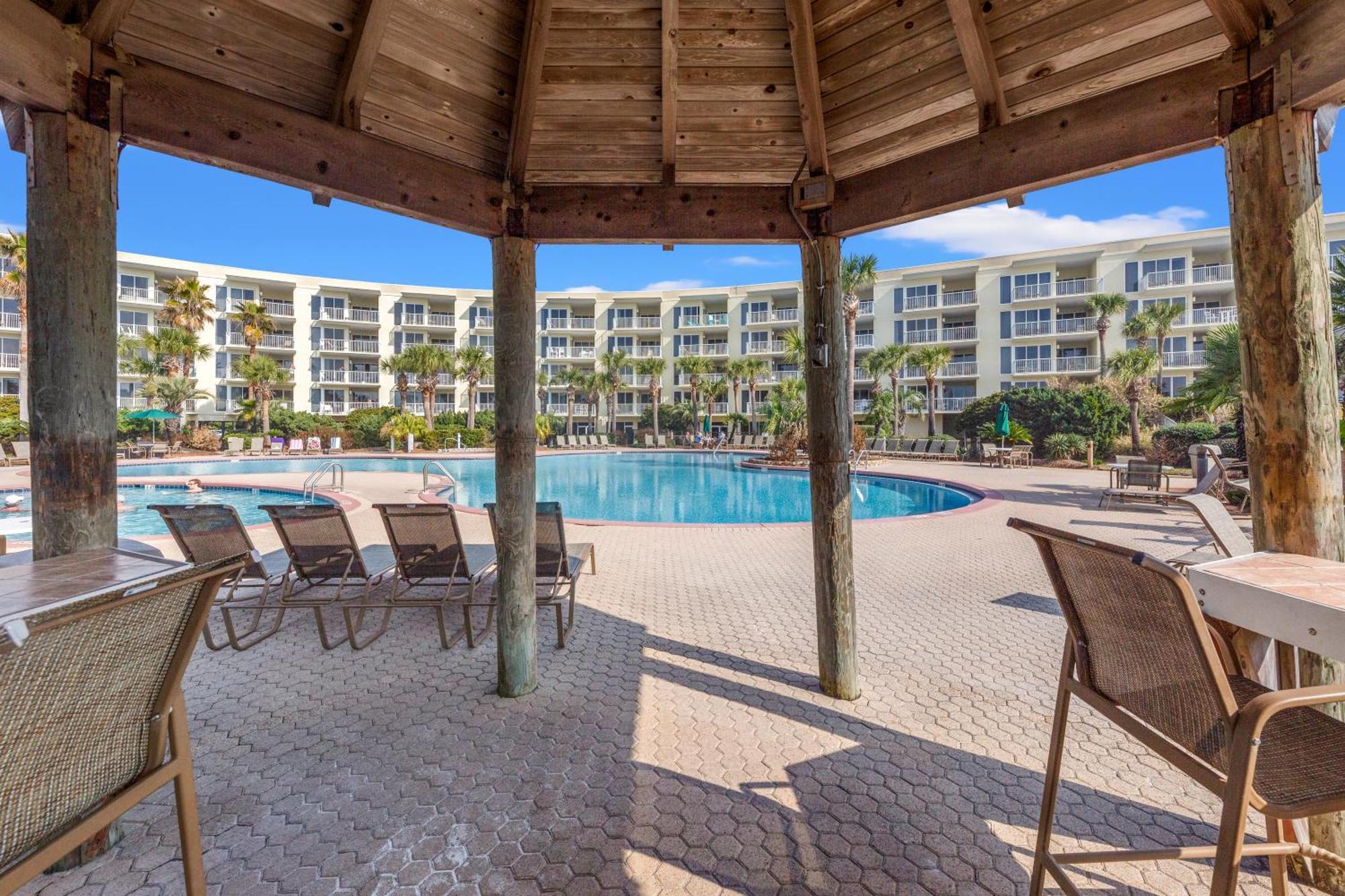 Crescent At Miramar-Gulf Front Luxury Condo-Free Beach Chairs! Destin Exterior photo